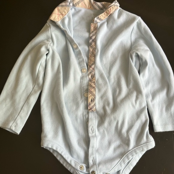 Infant Burberry Onesie - Picture 4 of 4